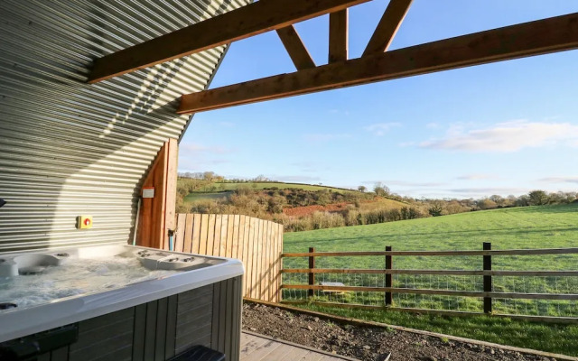 Valley View Hideaway