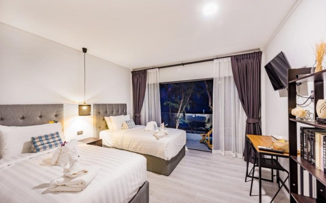 Thai Kamala Beach Front