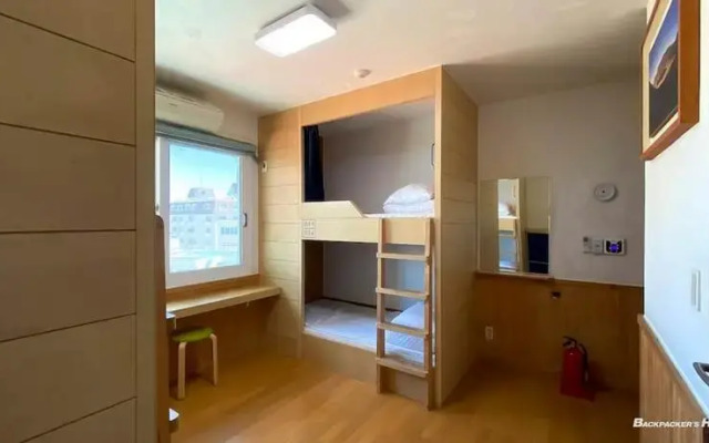 Hong Kong Plaza Service Apartment