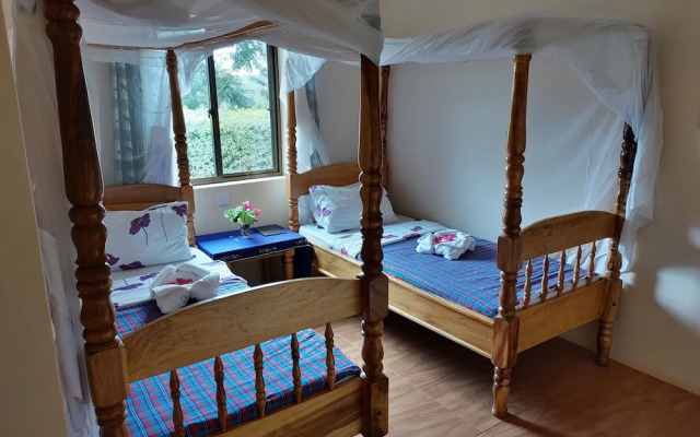 TanzanIce Farm Lodge