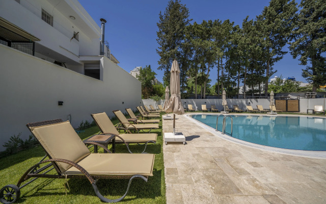 Olive Tree Gündoğan