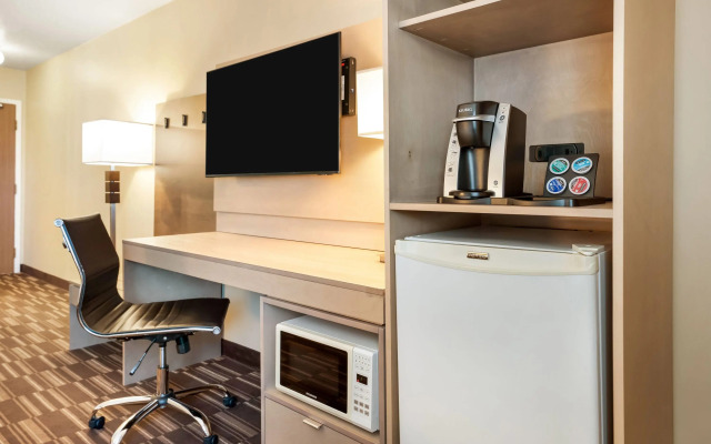 Days Inn by Wyndham Nanaimo