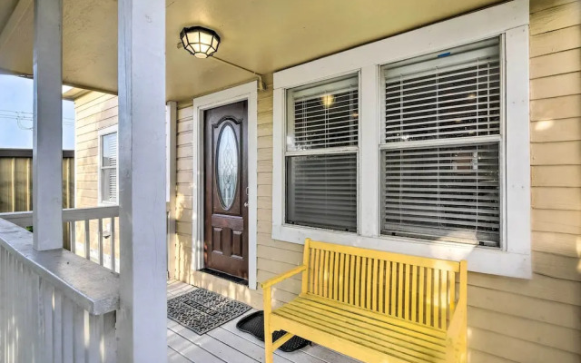 ~ 1 Mi to Pier, Fishing & Beaches: Galveston Home!