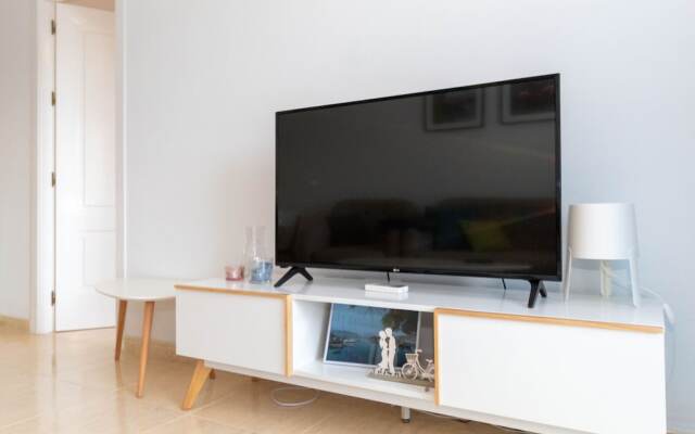 Lovely Apartment with Mediterranean View