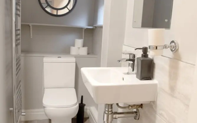 The Stamford Apartment