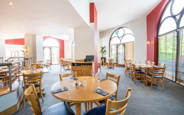Holiday Inn Gloucester-Cheltenham by IHG