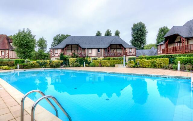 Domaine de Clairefontaine 33936