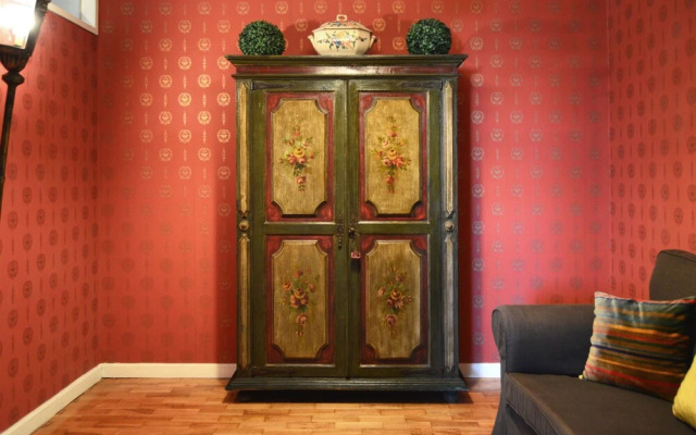 Pardal Apartment by JC