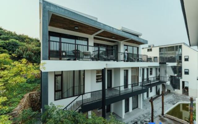 Shengsi Zuo'anyu Seaview Holiday Light Luxury Homestay (Huicheng)