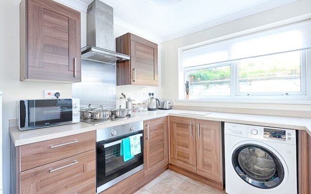 Swansea Essex Spacious