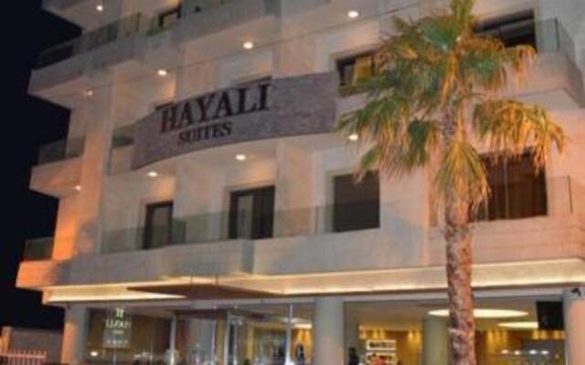 Hayali Suites