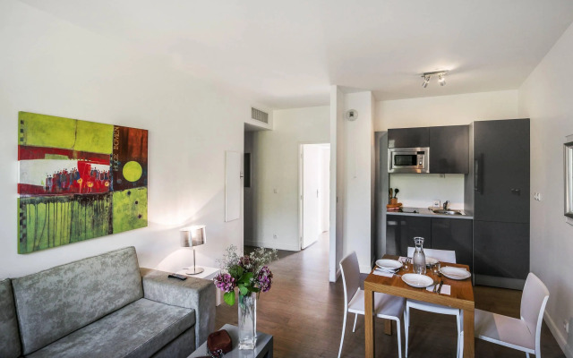 Comfort Aparthotel Lourdes Lorda