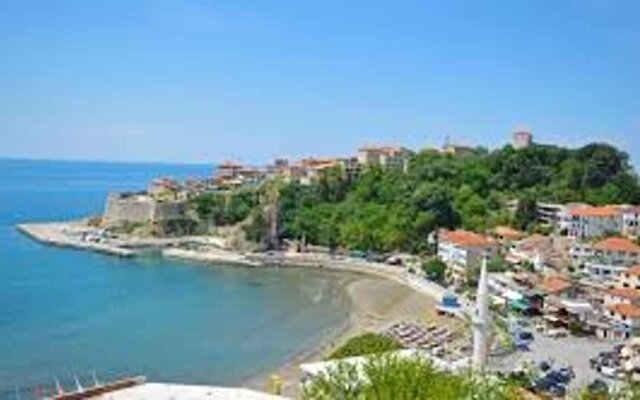 Apartment with One Bedroom in Ulcinj, with Wonderful Sea View, Furnished Balcony And Wifi - 100 M From the Beach