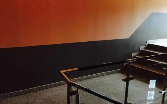Matrix Hotel
