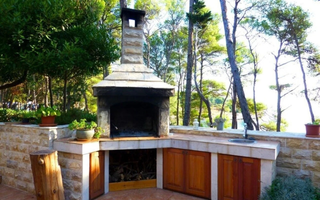 Ivica - 40 m From Beach - A2
