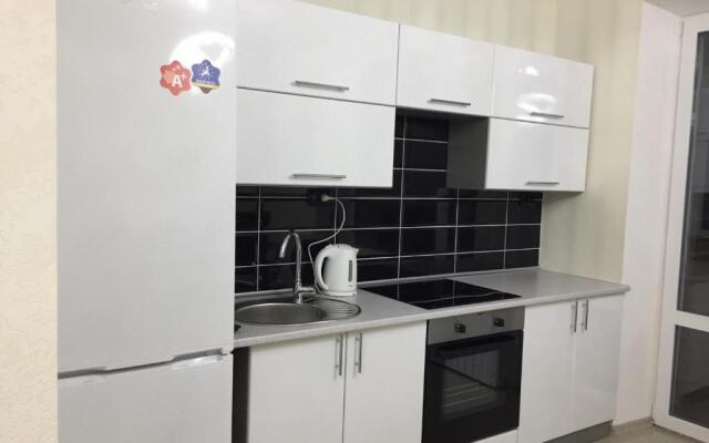 Lux 3-Bedroom Apartment in Most City Area