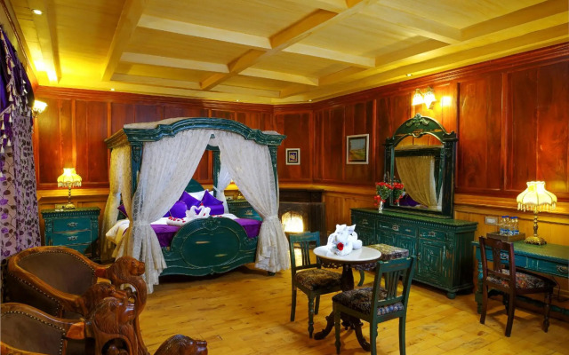 Vinnca West Downs Heritage Resort, Ooty