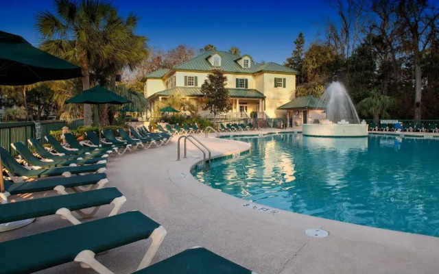 Waterside Resort by Spinnaker Resorts