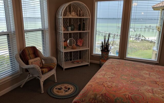 La Bahia by Surfside VR