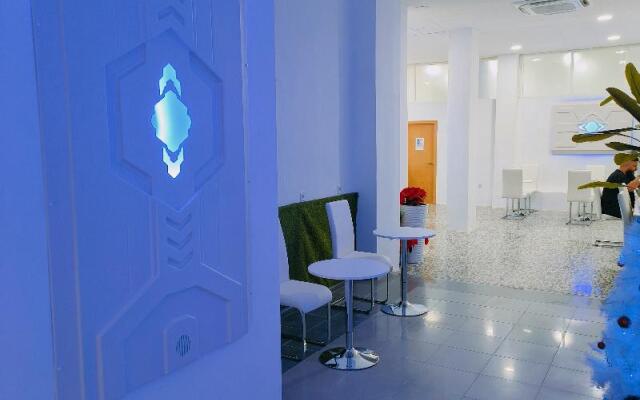 Capsule Inn Valencia Hostel