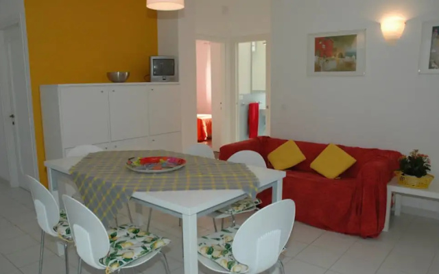 Spacious Villa With Garden and Garage