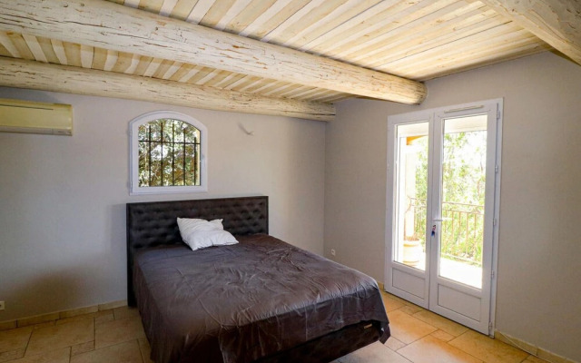 Luxury Property With Private Pool