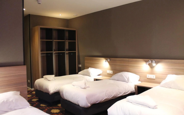 Aston City Hotel