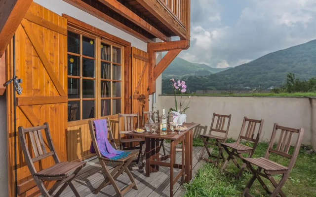 ST LARY-VIGNEC Charmant studio au calme