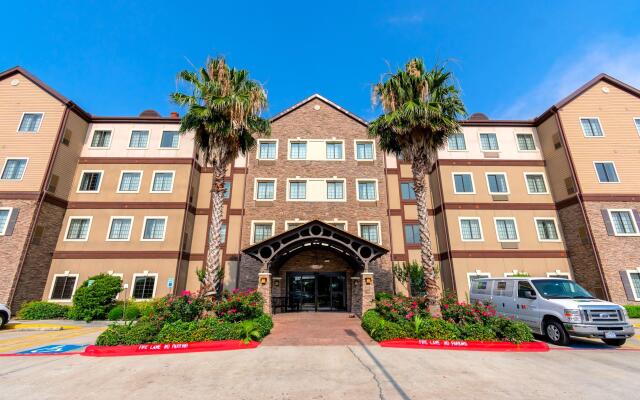 Staybridge Suites Houston IAH - Beltway 8, an IHG Hotel