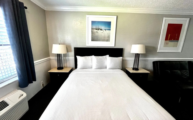 At Home Inn & Suites
