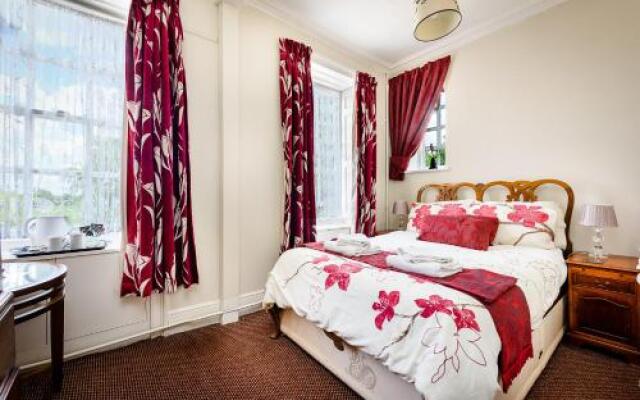 Mangreen Country House