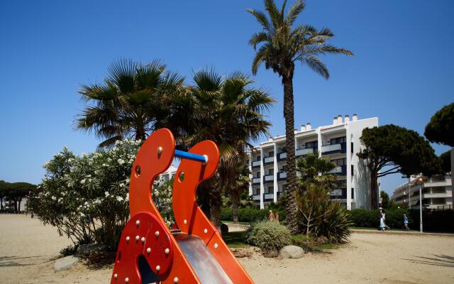 Pins Platja Apartments