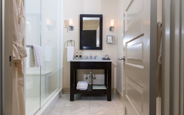 Stonehurst Place Bed & Breakfast