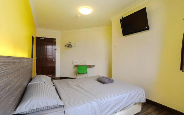 Parkland Hotel
