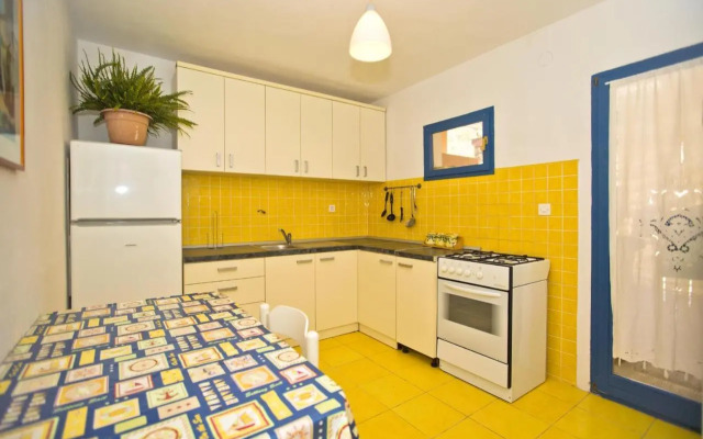 Apartment Tvrdni Dolac 4008c