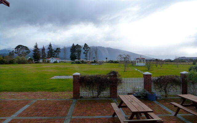 Te Anau Lodge