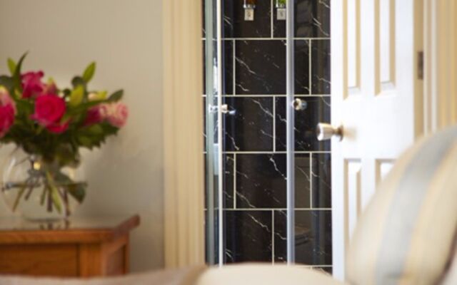 All Seasons Guest House