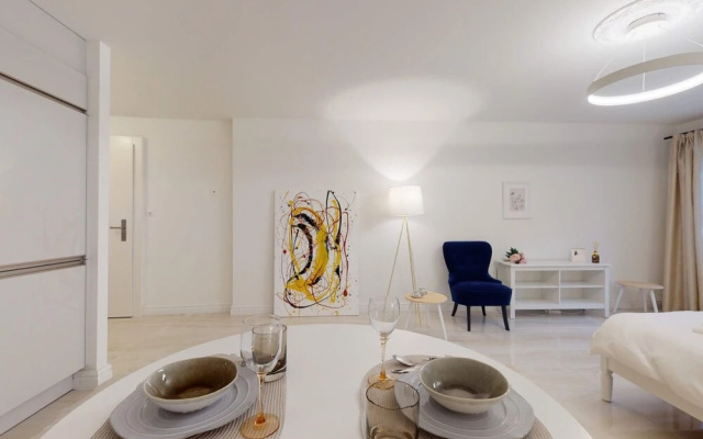 Da-da Gallery Appart - Modern and Luxury Studio in Boudry