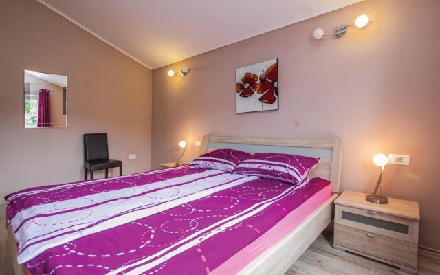 Nice Home in Labin With Wifi and 4 Bedrooms