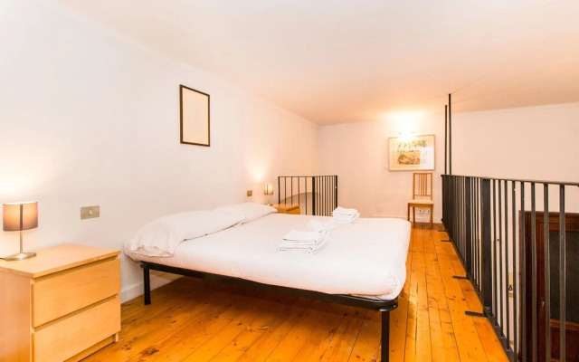 Porta Susa Central & Roomy Flat