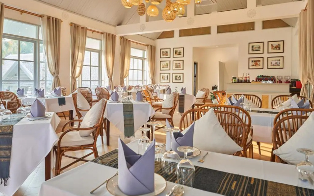 Ban Lao Hotel