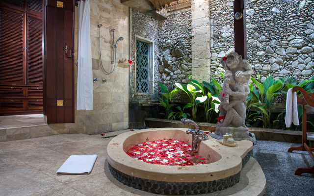 Pita Maha Resort & Spa 