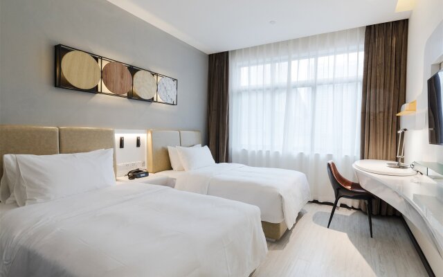 ibis Styles Chengdu Chunxi Taikoo Li Hotel