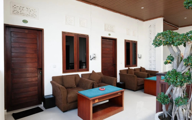 Urbanview Hotel Arta Guna Casa Mahendradatta – Lobby – Denpasar