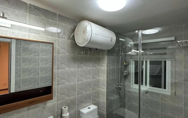 Truro Apartment Retreat