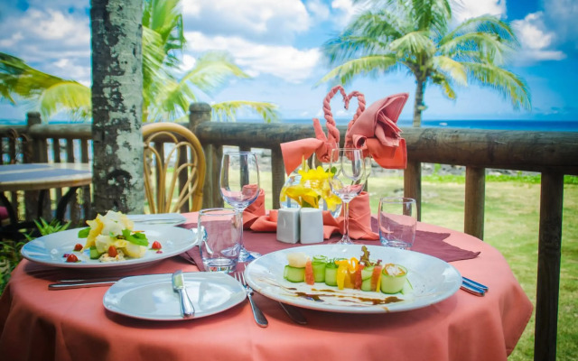 Sunset Reef Resort & Spa