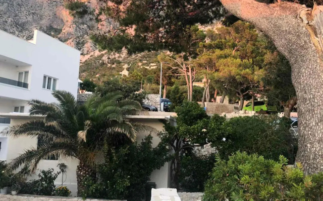 Villa Lasta