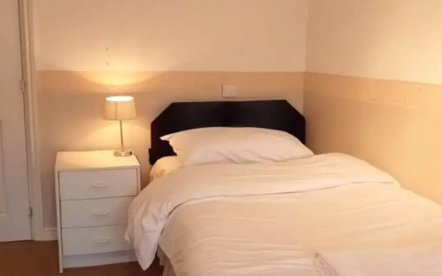 OYO Aparthotel Hathern