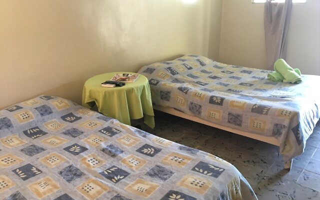Gorgona Beach Hotel