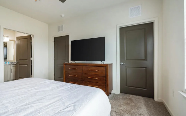 Landing Melbourne Duran East